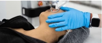 分数二氧化碳激光与其他皮肤表面修复治疗：哪个选择是最好的？